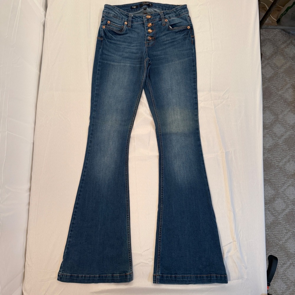Underground Soul Womens Skinny Flare Jeans Blue Button Fly Size 5 Medium Wash